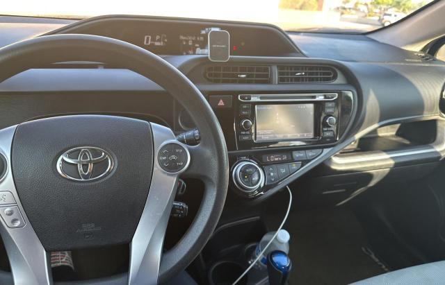 Photo 9 from auction – 2015 TOYOTA PRIUS C with VIN JTDKDTB34F1579678