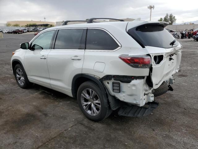 Photo 2 from auction – 2015 TOYOTA HIGHLANDER with VIN 5TDBKRFH5FS175242