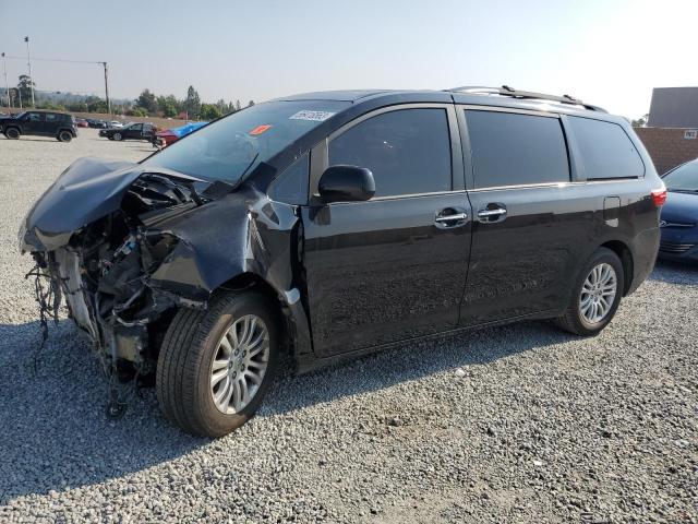 Photo 1 from auction – 2015 TOYOTA SIENNA XLE with VIN 5TDYK3DC5FS665162