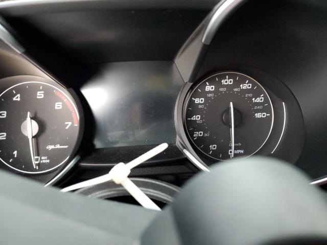 Photo 9 from auction – 2017 ALFA ROMEO GIULIA with VIN ZARFAEBN1H7547414