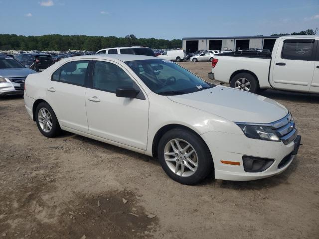 Photo 4 from auction – 2011 FORD FUSION S with VIN 3FAHP0GA3BR296336