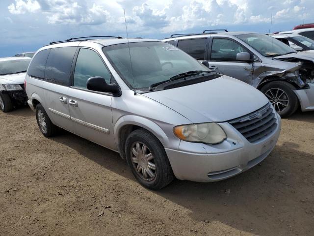 Photo 4 from auction – 2006 CHRYSLER TOWN & COU with VIN 2A4GP54L86R795237