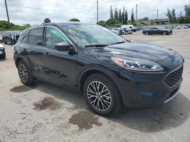 Photo 4 from auction – 2022 FORD ESCAPE SE with VIN 1FMCU0EZ7NUB78833