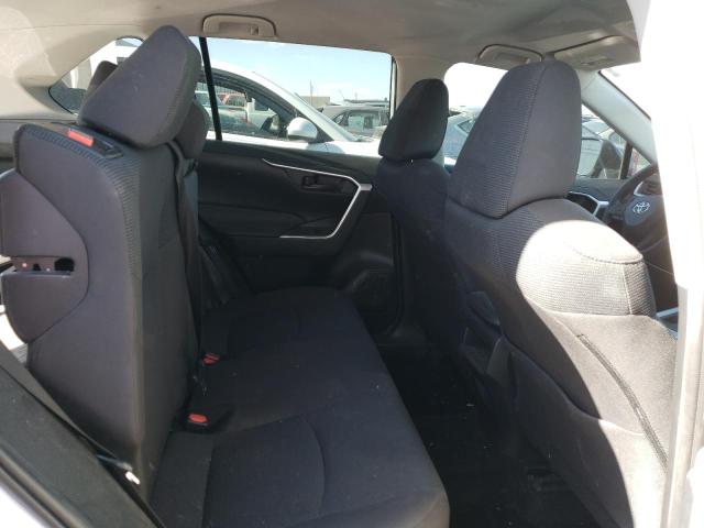 Photo 11 from auction – 2021 TOYOTA RAV4 LE with VIN 2T3F1RFV5MC180643