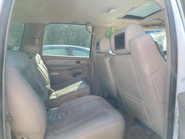 Photo 11 from auction – 2002 GMC DENALI XL with VIN 1GKFK66U72J277330
