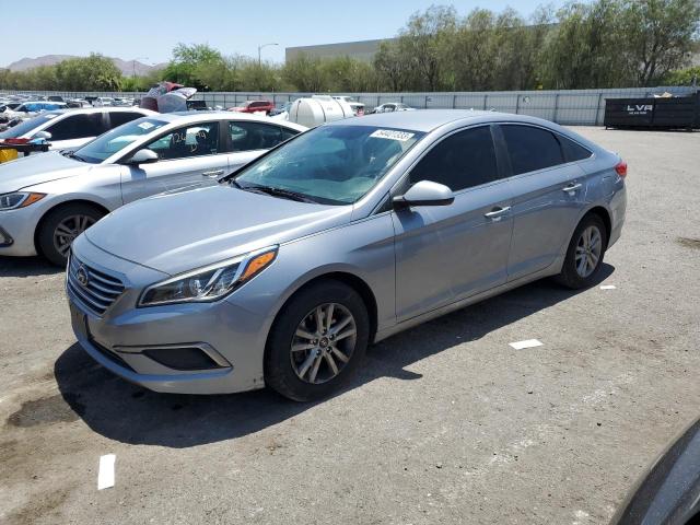 HYUNDAI SONATA SE 2016 with VIN 5NPE24AF8GH371995 - Photo from auction