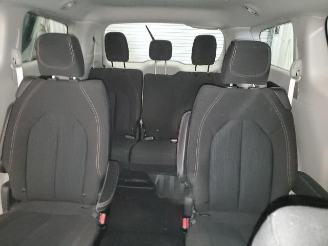 Photo 10 from auction – 2018 CHRYSLER PACIFICA T with VIN 2C4RC1FG6JR322903