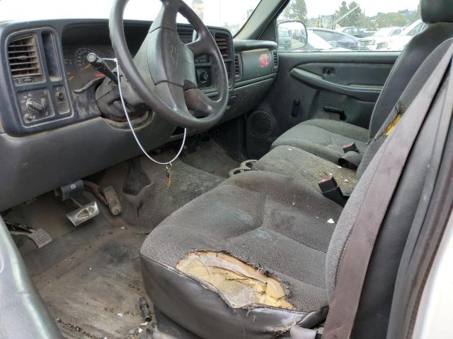 Photo 7 from auction – 2004 CHEVROLET SILVERADO with VIN 1GBHC24UX4E343348