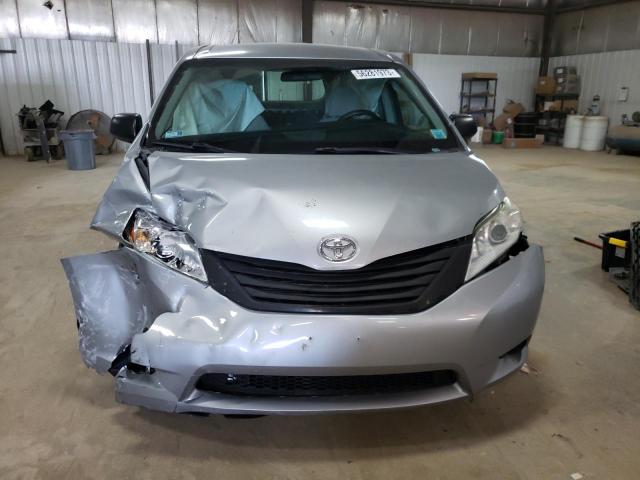 Photo 5 from auction – 2017 TOYOTA SIENNA with VIN 5TDZZ3DC7HS854091
