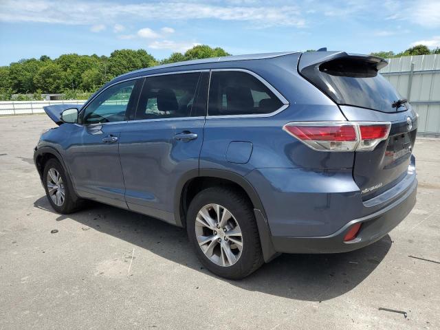 Photo 2 from auction – 2015 TOYOTA HIGHLANDER with VIN 5TDJKRFHXFS072152
