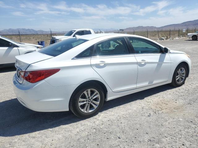 Photo 3 from auction – 2013 HYUNDAI SONATA GLS with VIN 5NPEB4AC2DH761427