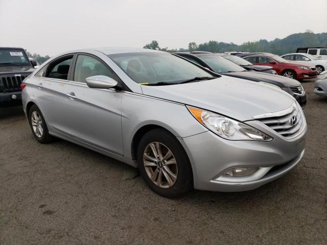 Photo 4 from auction – 2013 HYUNDAI SONATA GLS with VIN 5NPEB4AC3DH559406