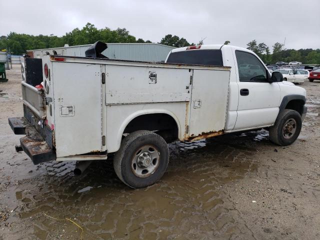 Photo 3 from auction – 2002 CHEVROLET SILVERADO with VIN 1GBHC24U52Z320906