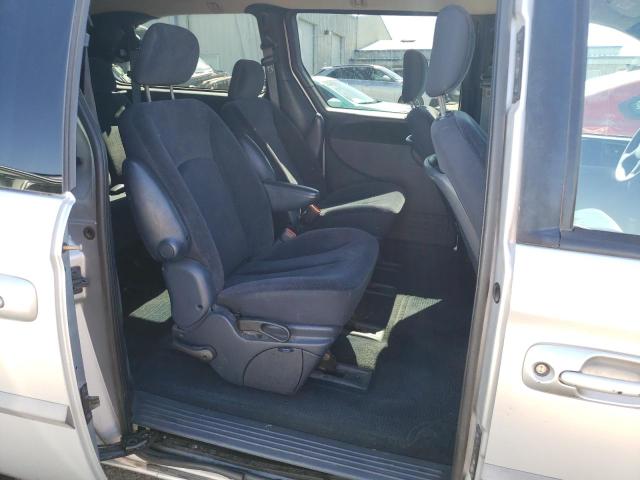Photo 11 from auction – 2001 DODGE GRAND CARA with VIN 2B4GP44R11R351028