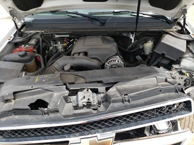 Photo 12 from auction – 2007 CHEVROLET SUBURBAN C with VIN 1GNFC16J37R180241