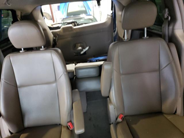Photo 10 from auction – 2011 VOLKSWAGEN VAN with VIN 2V4RW3DG9BR717400