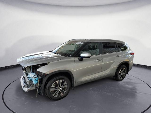 TOYOTA HIGHLANDER 2023 with VIN 5TDKDRBH2PS024134 - Photo from auction