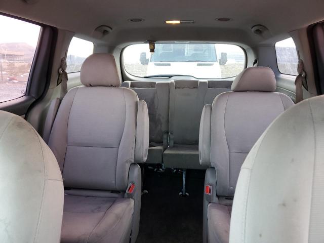 Photo 10 from auction – 2015 KIA SEDONA L with VIN KNDMA5C10F6045719