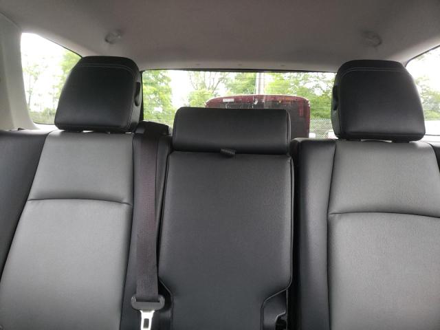 Photo 10 from auction – 2019 TOYOTA 4RUNNER SR with VIN JTEZU5JR8K5206061