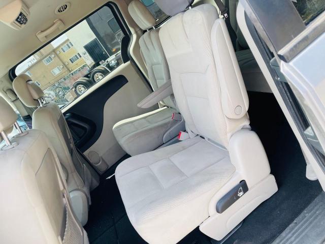 صورة رقم 6 من المزاد - 2016 DODGE GRAND CARA مع VIN 2C4RDGBG0GR124610