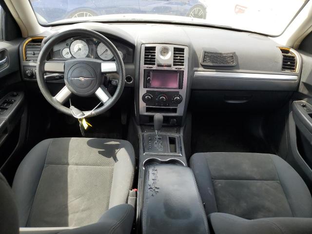 Photo 8 from auction – 2010 CHRYSLER 300 TOURIN with VIN 2C3CA4CD4AH155538