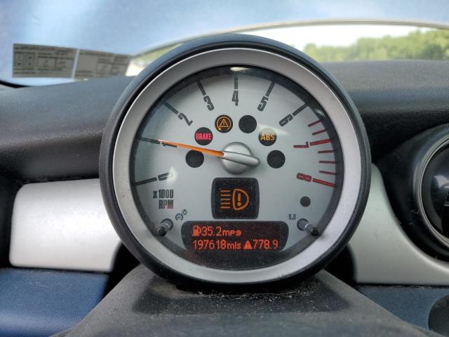 Photo 9 from auction – 2008 MINI COOPER with VIN WMWMF335X8TU66034