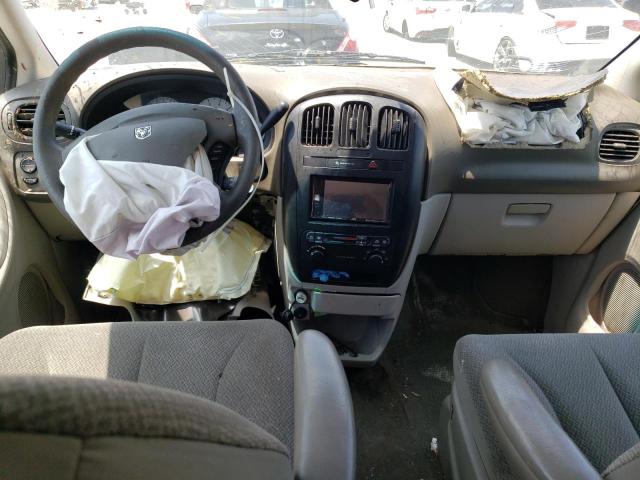 Photo 8 from auction – 2005 DODGE GRAND CARA with VIN 1D4GP45R85B346644