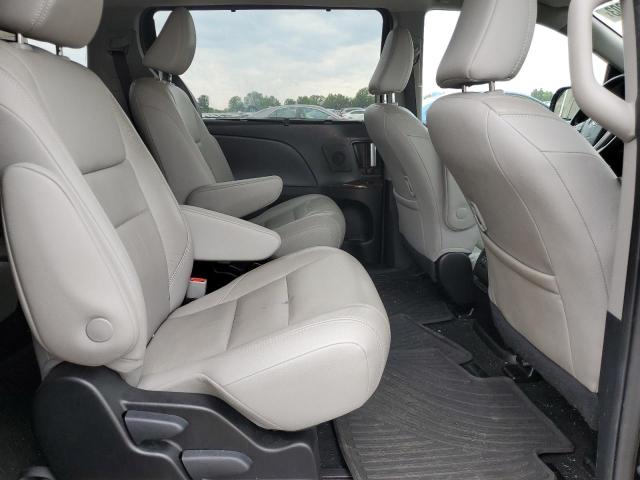 Photo 11 from auction – 2018 TOYOTA SIENNA XLE with VIN 5TDDZ3DC6JS207472
