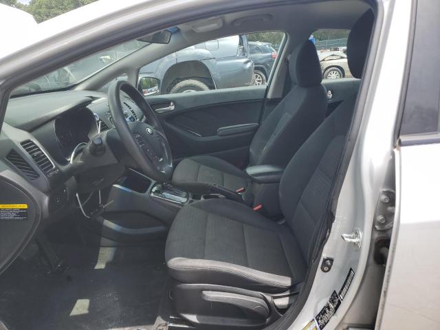 Photo 7 from auction – 2017 KIA FORTE LX with VIN 3KPFL4A76HE054135