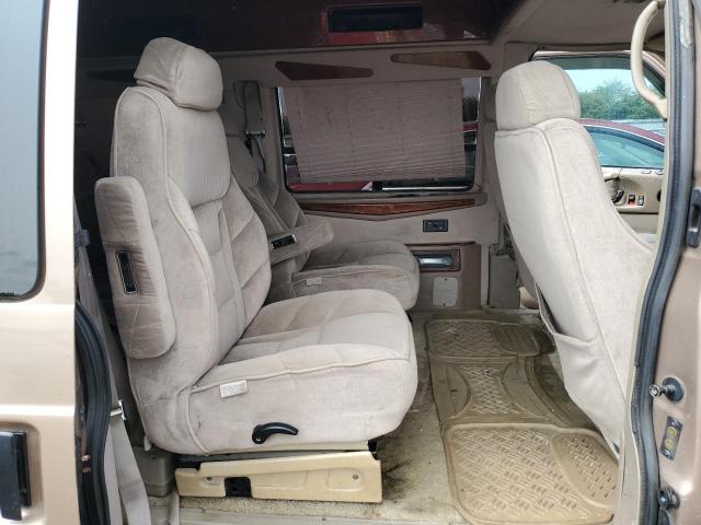 Photo 11 from auction – 2000 CHEVROLET ASTRO with VIN 1GBDM19W7YB138495