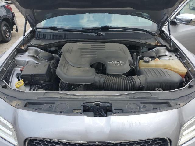 Photo 11 from auction – 2017 CHRYSLER 300C with VIN 2C3CCAEG8HH591125