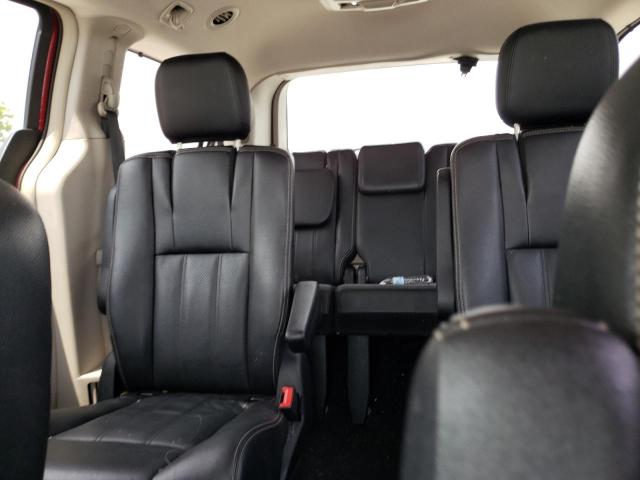 Photo 10 from auction – 2015 CHRYSLER TOWN & COU with VIN 2C4RC1CG6FR546720