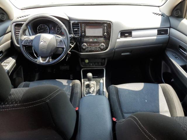 Photo 8 from auction – 2017 MITSUBISHI OUTLANDER with VIN JA4AD2A30HZ042814