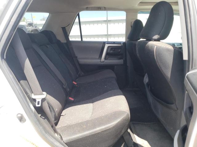 Photo 10 from auction – 2010 TOYOTA 4RUNNER SR with VIN JTEBU5JRXA5012695