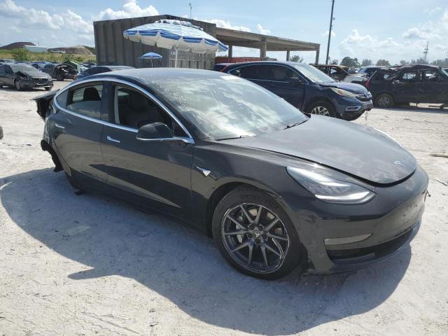 Photo 4 from auction – 2019 TESLA MODEL 3 with VIN 5YJ3E1EA5KF410139