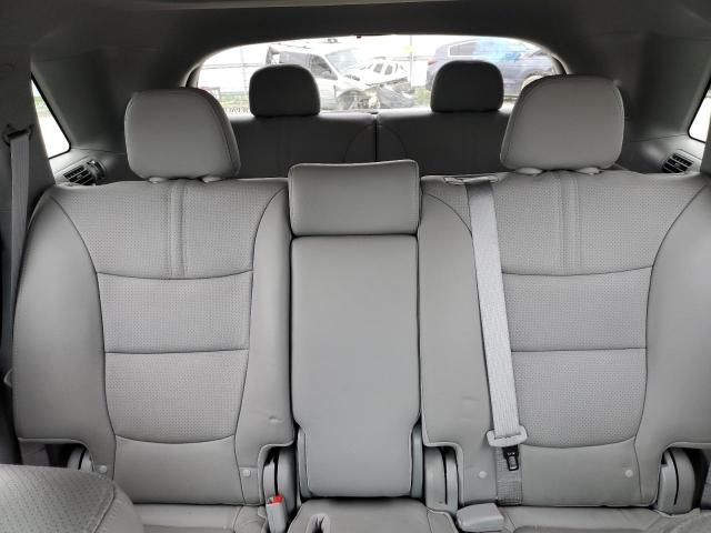 Photo 10 from auction – 2011 KIA SORENTO SX with VIN 5XYKWDA23BG138501