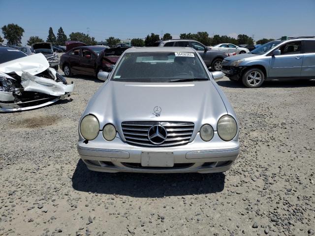 Photo 5 from auction – 2002 MERCEDES-BENZ E 320 with VIN WDBJF65J92B490631