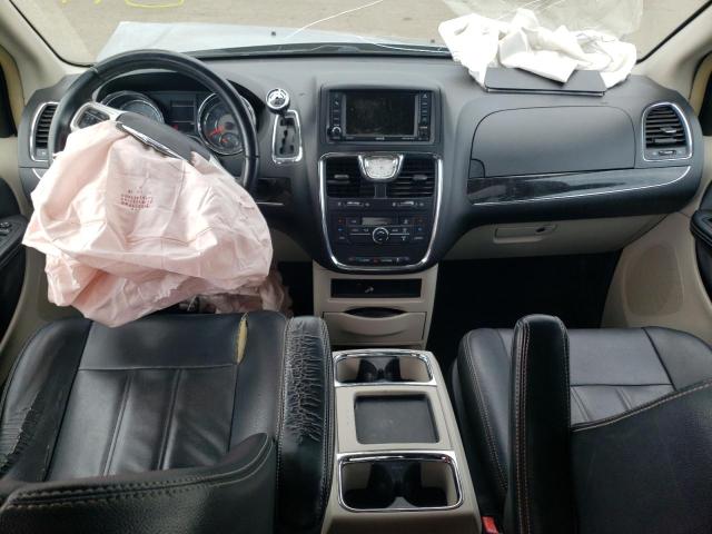 Photo 8 from auction – 2015 CHRYSLER TOWN & COU with VIN 2C4RC1BG7FR589593