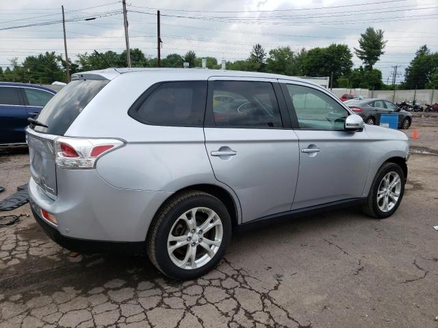 Photo 3 from auction – 2014 MITSUBISHI OUTLANDER with VIN JA4AZ3A37EZ014043