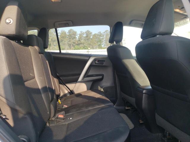 Photo 11 from auction – 2018 TOYOTA RAV4 LE with VIN 2T3ZFREVXJW423485