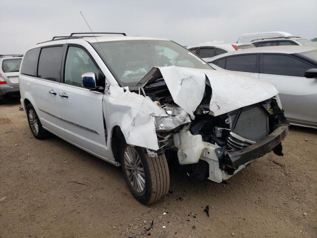 Photo 4 from auction – 2015 CHRYSLER TOWN & COU with VIN 2C4RC1CG2FR584106