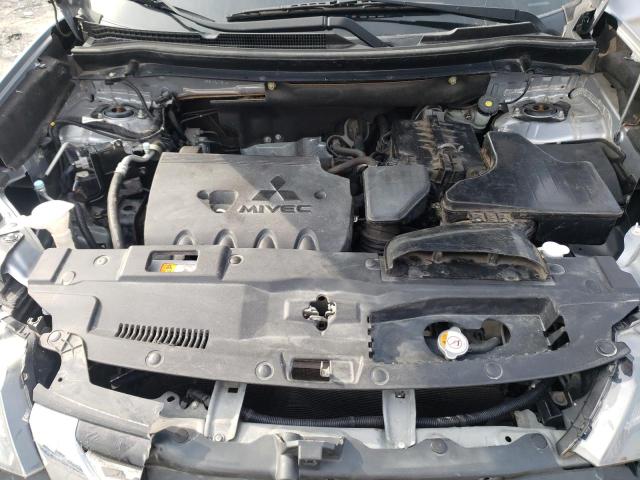 Photo 12 from auction – 2017 MITSUBISHI OUTLANDER with VIN JA4AD2A35HZ015141