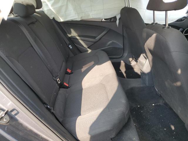Photo 10 from auction – 2014 VOLKSWAGEN PASSAT S with VIN 1VWAP7A38EC027127