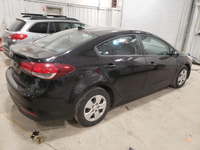 Photo 3 from auction – 2017 KIA FORTE LX with VIN 3KPFK4A72HE100921