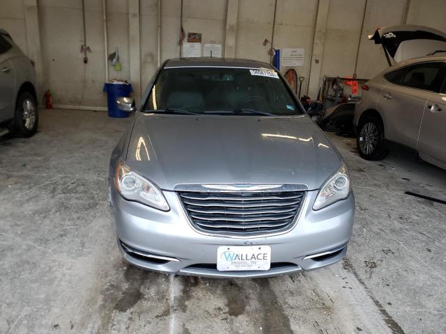 Photo 5 from auction – 2014 CHRYSLER 200 LIMITE with VIN 1C3CCBCG2EN185319