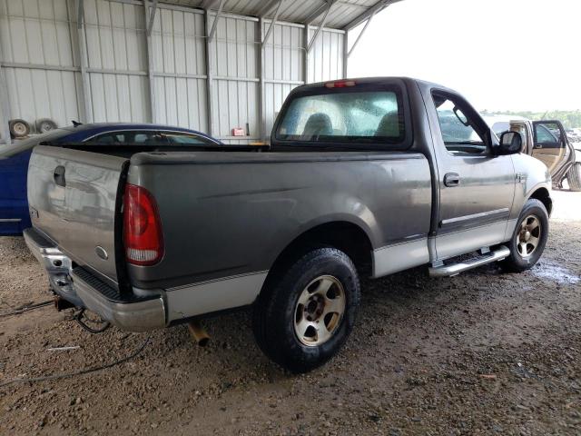 Photo 3 from auction – 2003 FORD F150 with VIN 1FTRF17W13NA60771