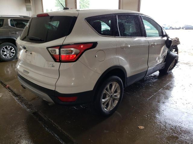 Photo 3 from auction – 2017 FORD ESCAPE SE with VIN 1FMCU9GD2HUC38964