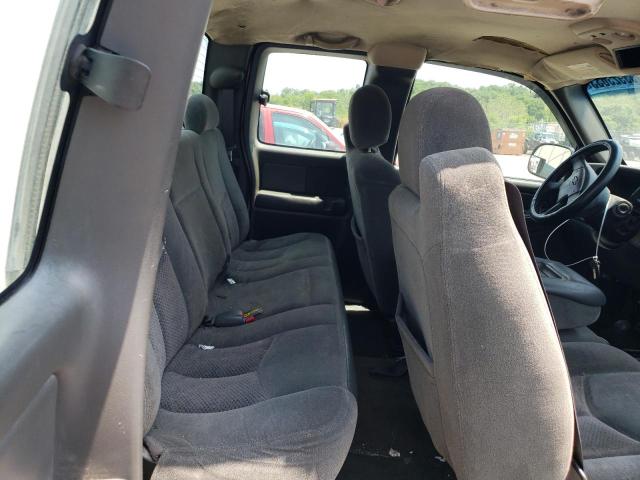Photo 10 from auction – 2004 CHEVROLET SILVERADO with VIN 2GCEK19T441103144