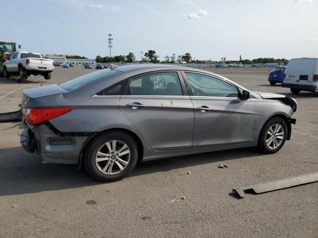 Photo 3 from auction – 2013 HYUNDAI SONATA GLS with VIN 5NPEB4AC2DH624715