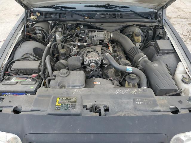 Photo 11 from auction – 2004 FORD CROWN VICT with VIN 2FAFP71W54X141337